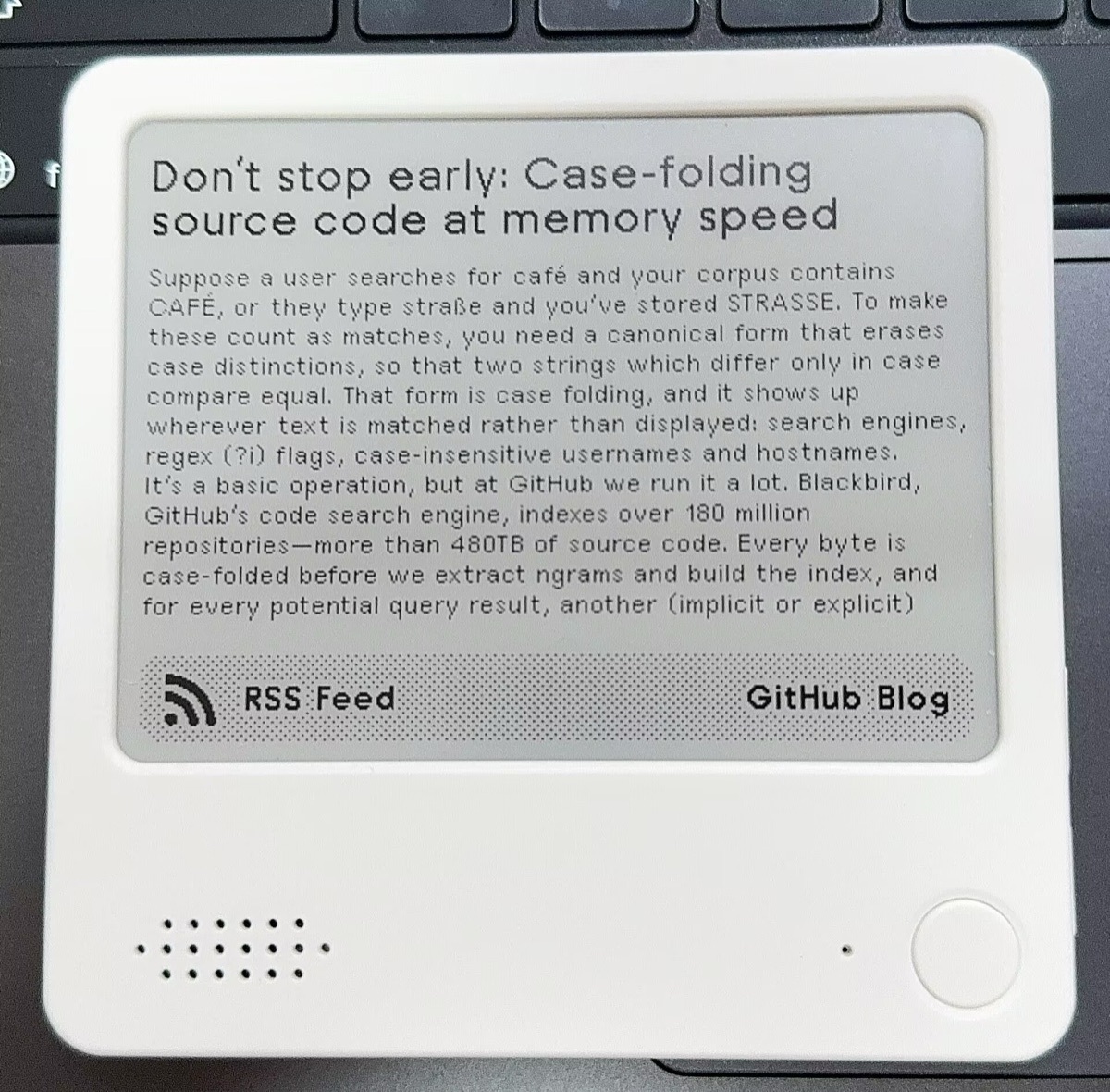 モノクロ NOTE4 で動く TRMNL Firmware の実機写真